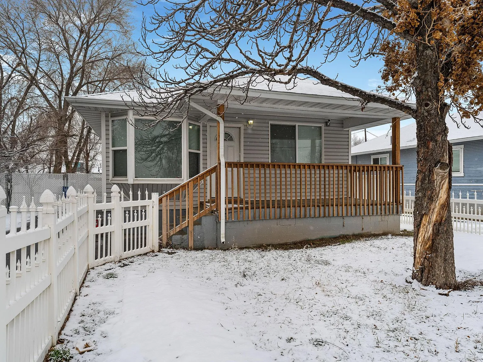 3 bed, 1670 sqft, $800 — Photo 2