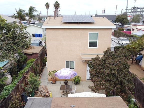 3rd image of 1662 Donax Ave #1662