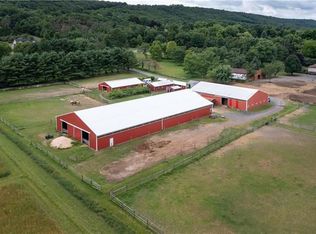 167 Old Stagecoach Rd, Gilbert, PA 18331