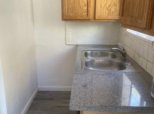 676 E 48th St #676, Los Angeles, CA 90011