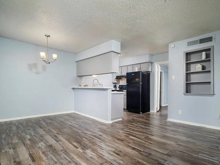 The Rise Apartments — Photo 36