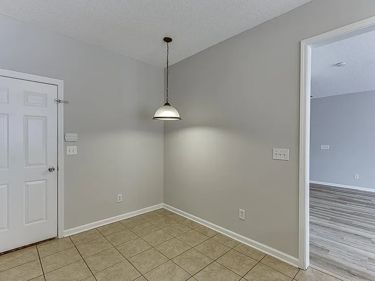 2421 Elkhorn Ter — Photo 19