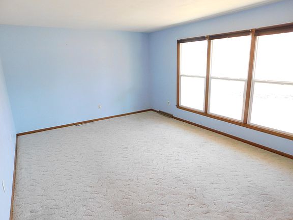 alt view of living room