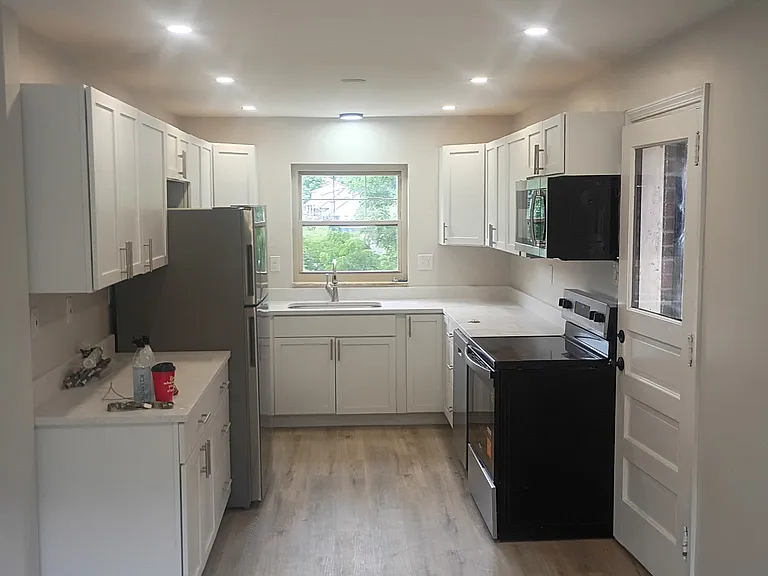 2916 Willett Rd — Photo 4