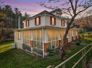 321 Mountainaire Rd, Boones Mill, VA 24065