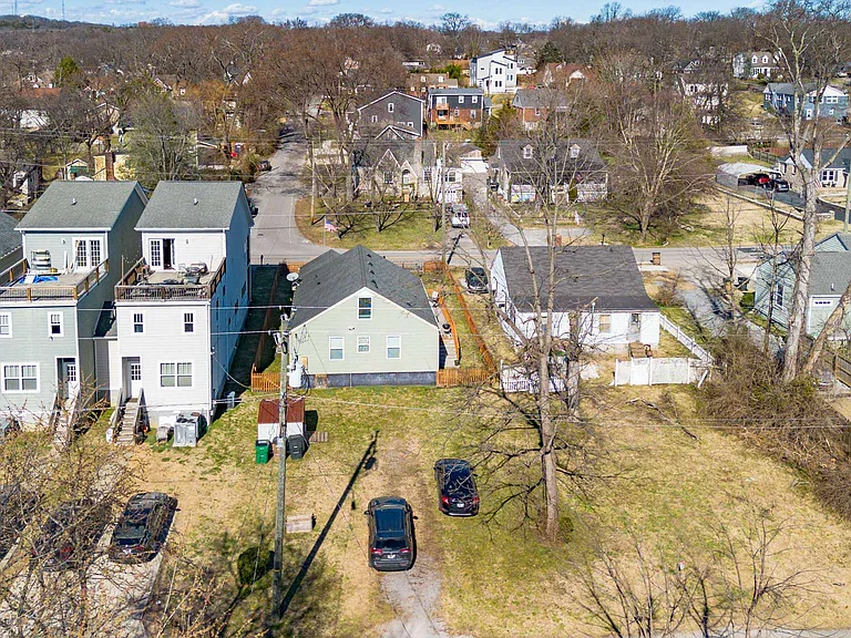 1004 Cahal Ave — Photo 26