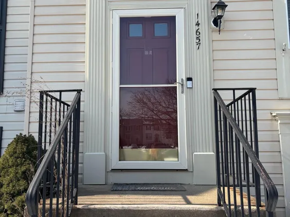 14657 Winterfield Dr, Centreville, VA 20120