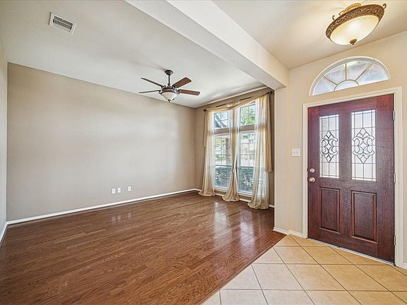 2nd image of 25607 Crisp Spring Ln