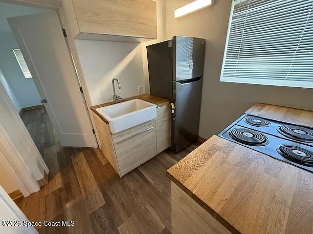 2421 Stone St #206 — Photo 11