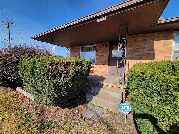2nd image of 3719 Lincoln Way W