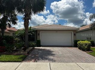 15844 Cobble Mill Dr, Wimauma, FL 33598