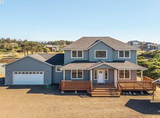 87142 Vesta Ln, Bandon, OR 97411
