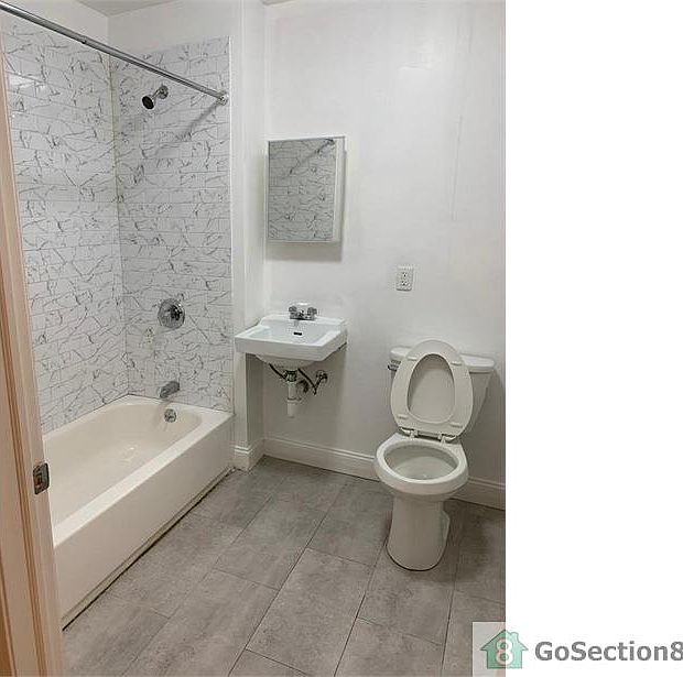 1st image of 53 Morris St #3B