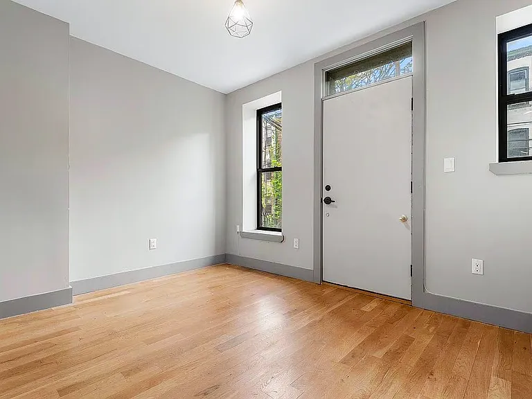 1716 Woodbine St #1F — Photo 5