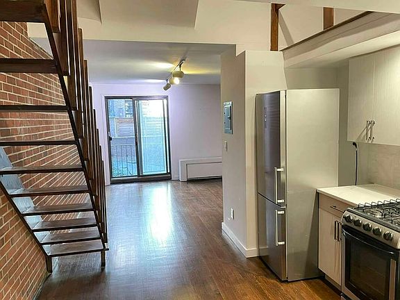 2nd image of 153 E 88th St #1E