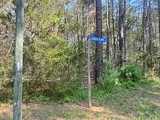 2nd image of 186 Patrick Henry Dr