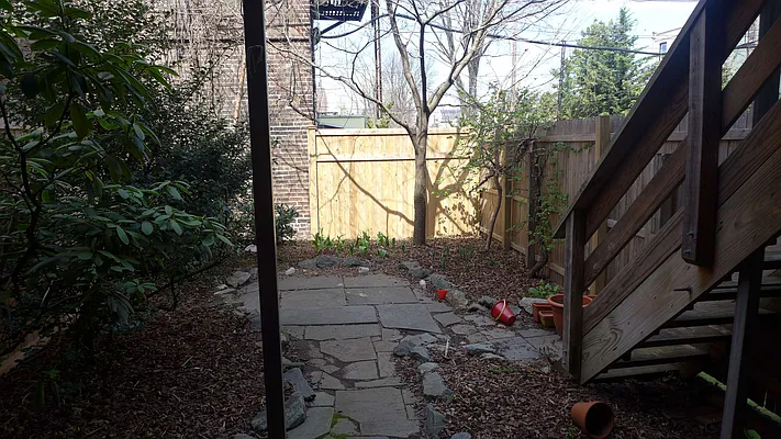 Rented by Garfield Realty  | media 45