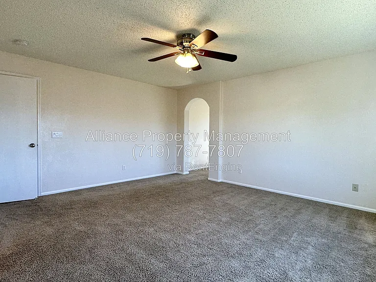 965 Piros Dr — Photo 23
