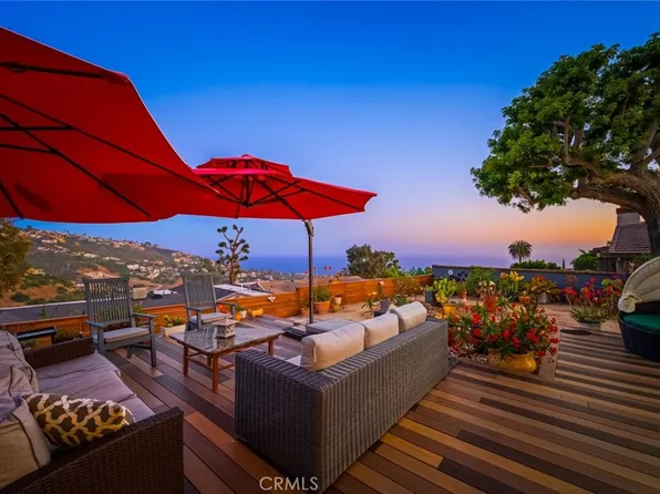 1687 Temple Hills Dr, Laguna Beach, CA 92651