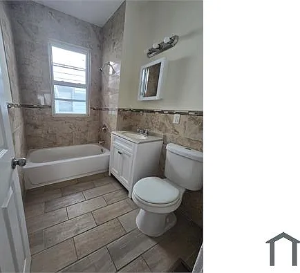 189 Hobson St #2 — Photo 7