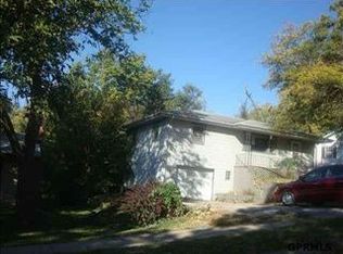 4922 N 54th St, Omaha, NE 68104