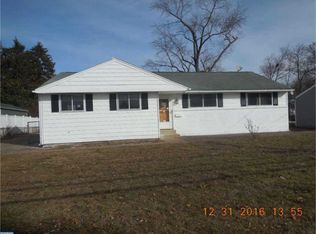 1150 Cooper St, Edgewater Park, NJ 08010