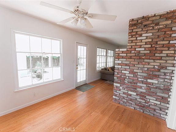 4th image of 228 E Hurst St