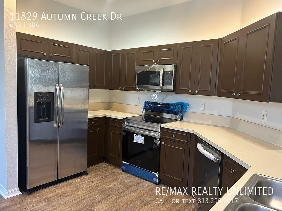 Rivercrest - 11829 Autumn Creek Dr Riverview, FL 33569 — Photo 4