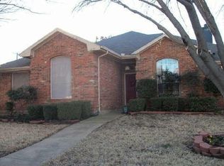 2121 Randi Rd, Rowlett, TX 75088