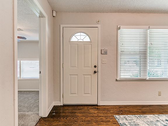 5th image of 1732 Carlisle Rd