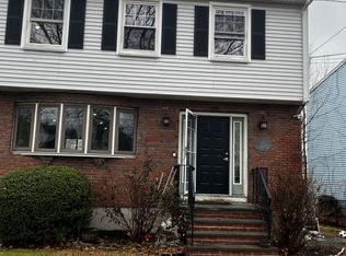 75 Como Rd, Boston, MA 02136