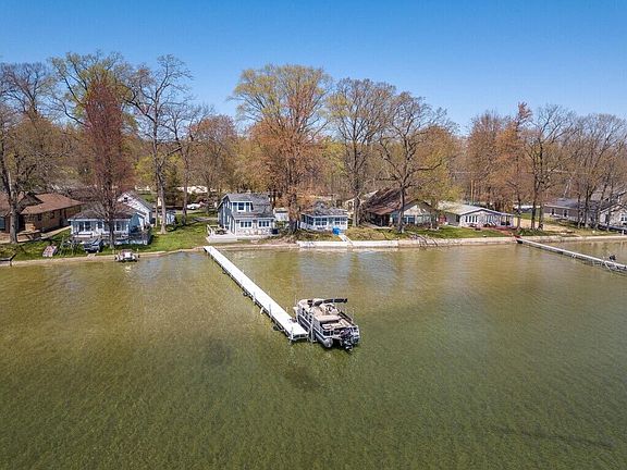 4th image of 10877 Gun Lake Rd