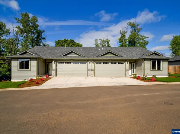 253/255 NW Douglas St, Dallas, OR 97338