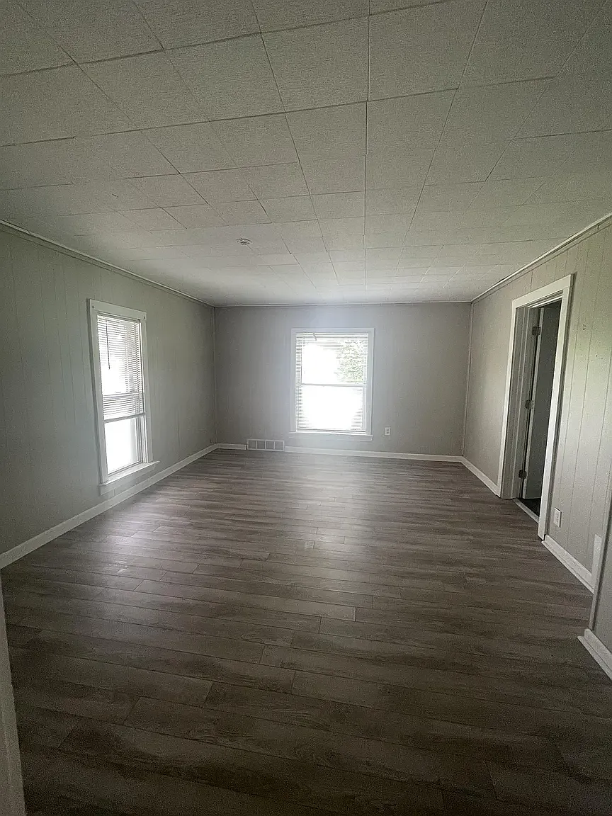 2 bed, 850 sqft, $1,150 — Photo 3