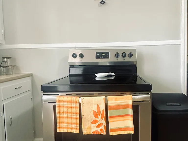 918 Harris St #918 — Photo 10