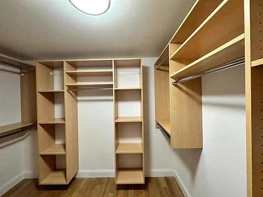 Rented by UES Management | media 23