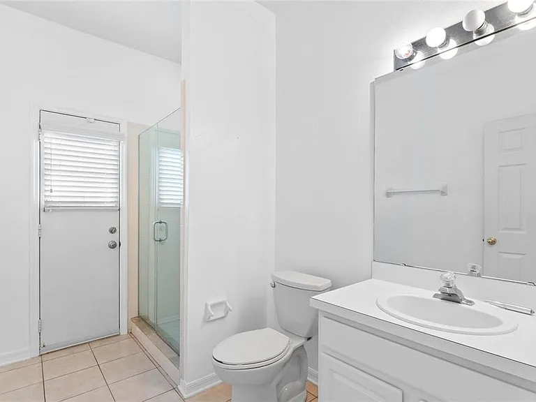 1027 Durango Loop St — Photo 10