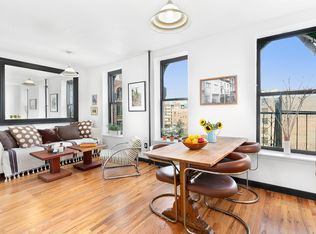 330 S 3rd St APT 21, Brooklyn, NY 11211