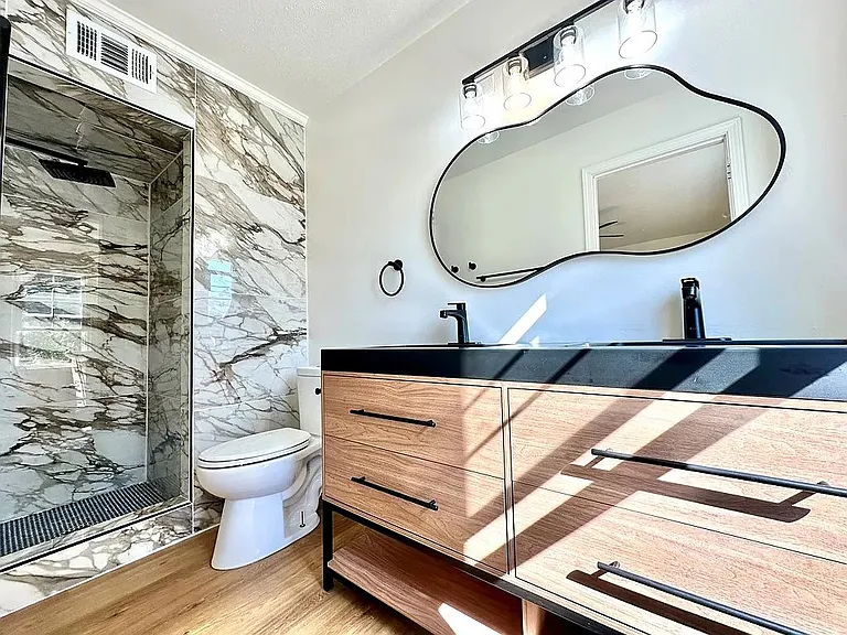 352 Henson Dr — Photo 7