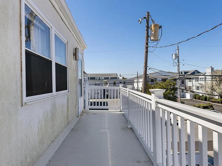 9417 Ventnor Ave #A — Photo 16