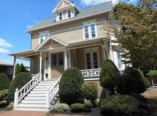 49 Brunswick Park, Melrose, MA 02176