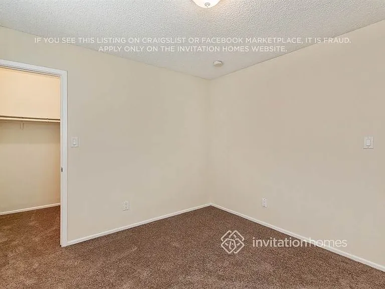 215 N Kachina — Photo 9