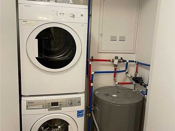 5th image of 1800 Simcoe St N #205