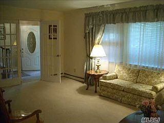 4th image of 31 Riverview Ave