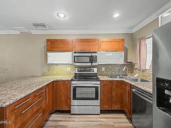 3rd image of 1055 W 5TH Street #13