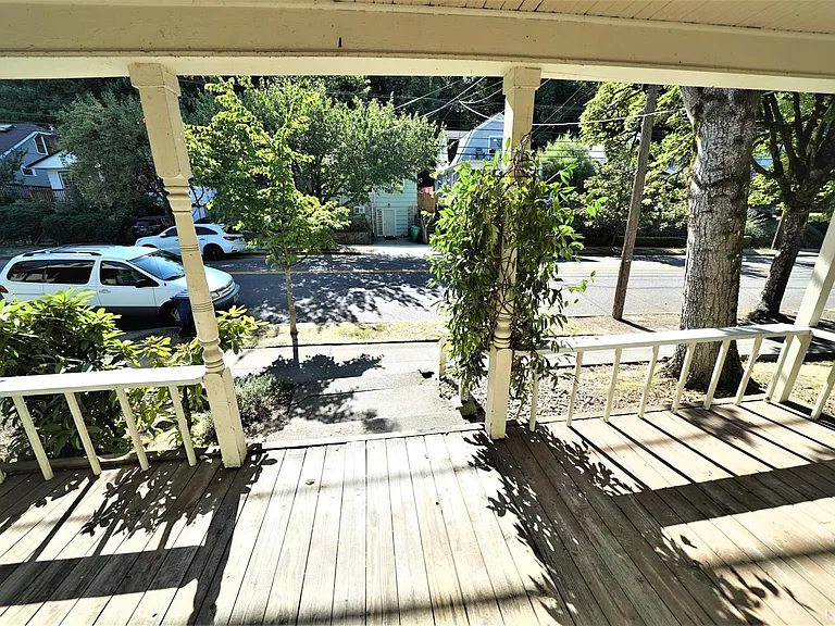 5726 S Corbett Ave — Photo 5