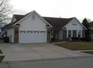 852 Sprinters Row Dr, Florissant, MO