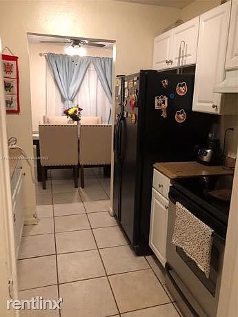 1st image of 328 NE 34th Ct