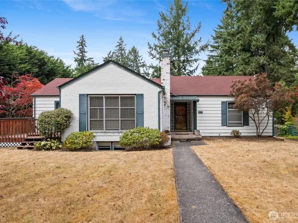 8131 Veterans Drive SW, Lakewood, WA 98498