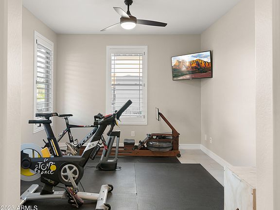 5th image of 10131 E TUPELO Avenue